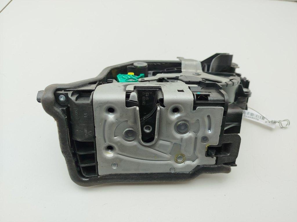 замок двери задней левой BMW 2 Tourer F45/F46 2019, 1.5 л., гибрид, АКПП, чёрный, минивэн, 7281939