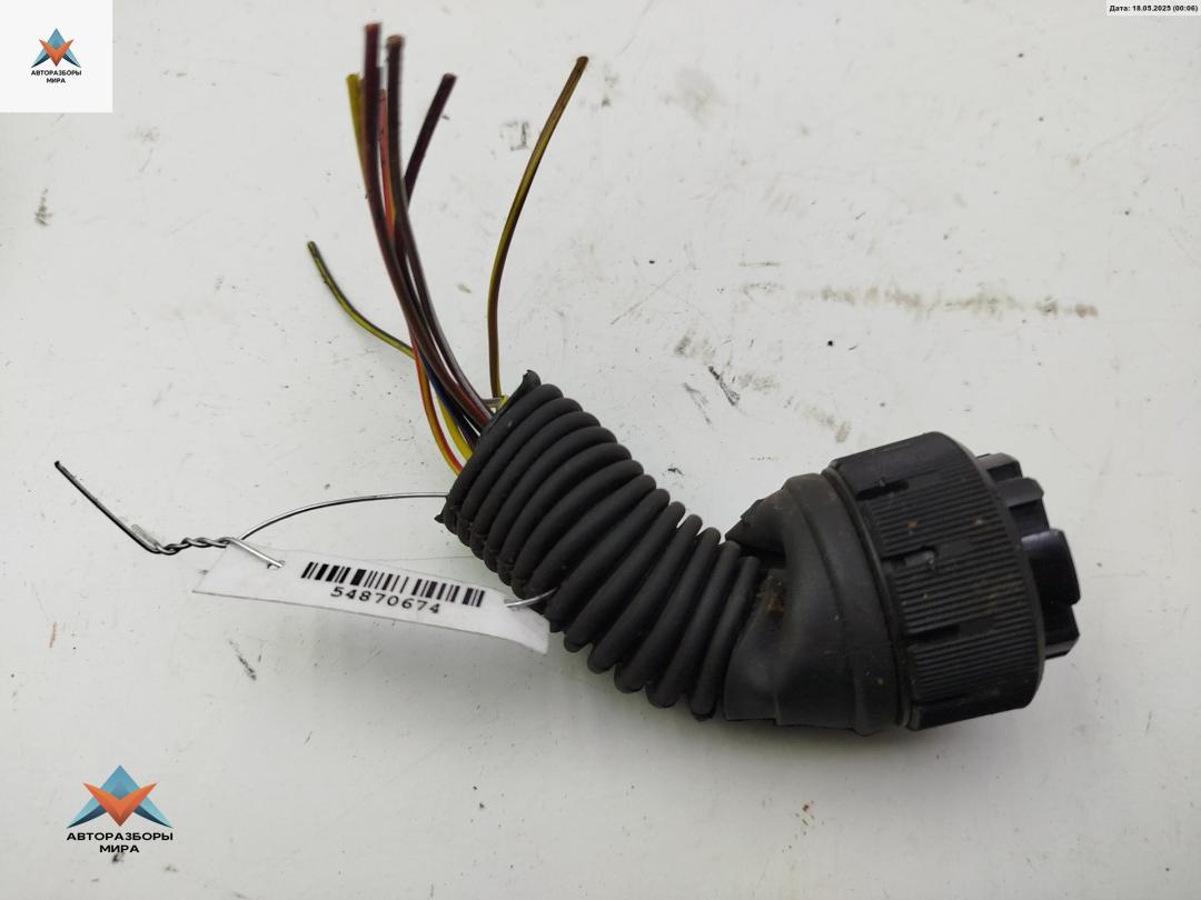 разъем (фишка) проводки Opel Astra F 1993, 1.6 л., бензин, МКПП, синий, хетчбэк 5 дв. - фото №1