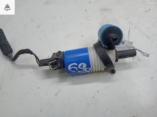 насос (моторчик) омывателя стекла Opel Zafira 2 поколение (B) 2006, синий, минивэн