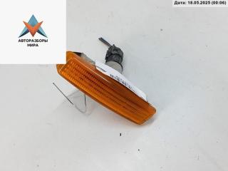 повторитель передний правый BMW 5 серия E39 1996, 2.5 л., бензин, МКПП, красный, седан, 8360589