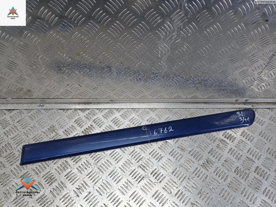 молдинг двери задней левой Opel Zafira 2 поколение (B) 2006, 1.9 л., дизель, МКПП, синий, минивэн, 13137774 - фото №1