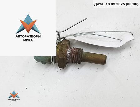 датчик температуры BMW 3 серия E36 1994, 1.6 л., бензин, МКПП, зелёный, седан, 0280130026 - фото №1