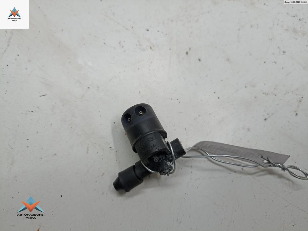 форсунка омывателя лобового стекла Opel Zafira 2 поколение (B) 2006, 1.9 л., дизель, МКПП, синий, минивэн, 9221637 - фото №1