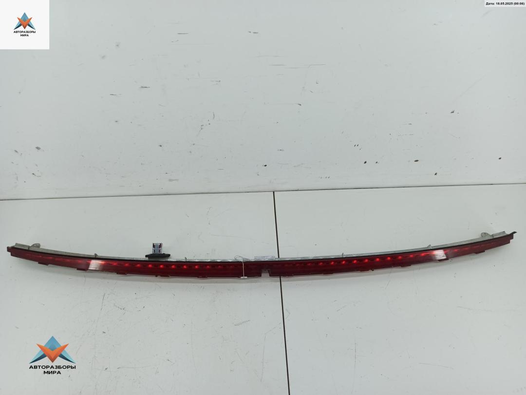 стоп-сигнал Mercedes-Benz E-Класс W212/S212/C207/A207 2010, 3.0 л., дизель, АКПП, бежевый, универсал, 2128200156 - фото №1