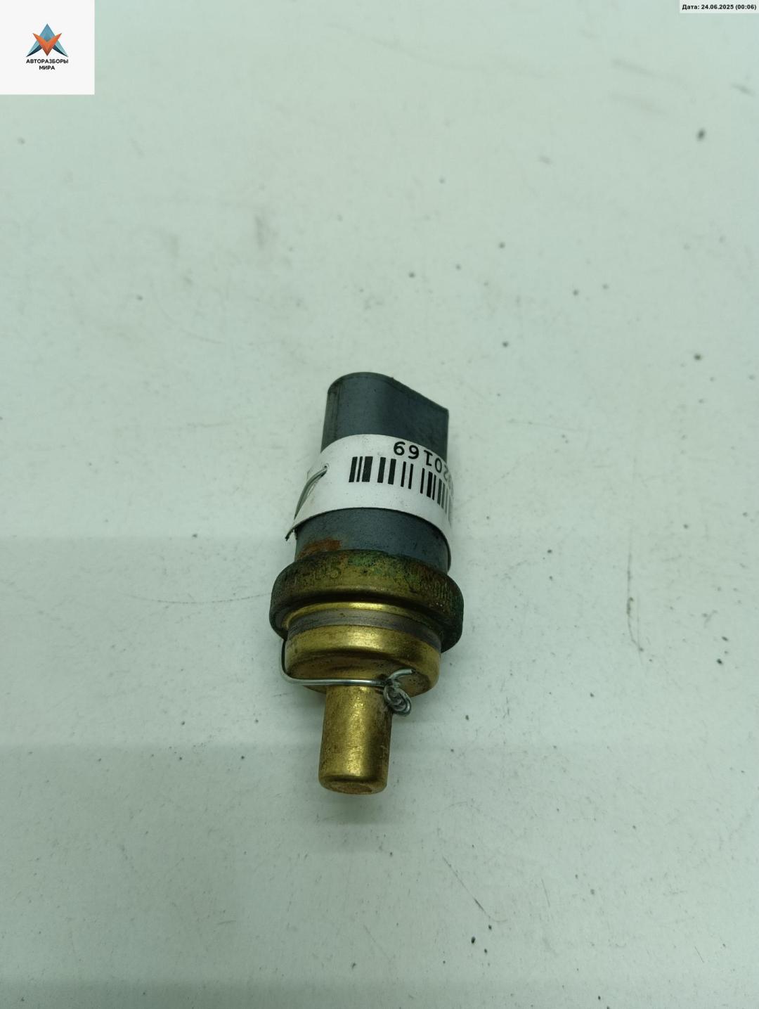 датчик температуры Volkswagen Golf 5 поколение 2005, 1.6 л., бензин, МКПП, синий, хетчбэк 5 дв. - фото №1