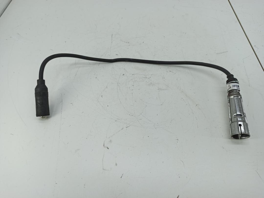 провод высоковольтный Audi 100 C4 1993, 2.0 л., бензин, МКПП, серый, седан, 036035255E