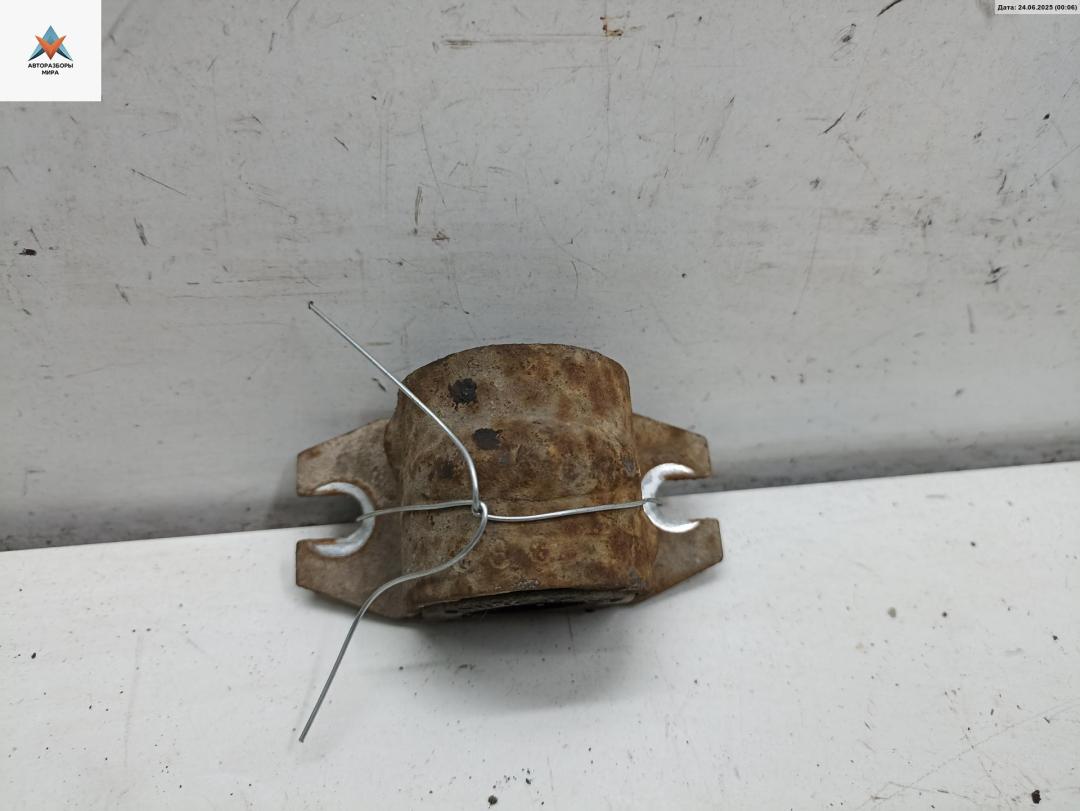 крепление стабилизатора / втулки стабилизатора Opel Vectra C 2003, 2.2 л., бензин, МКПП, синий, седан, 9191188 - фото №1