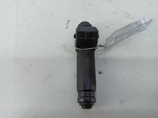 форсунка Audi A4 B5 2000, 1.6 л., бензин, МКПП, красный, универсал, 06B133551Q