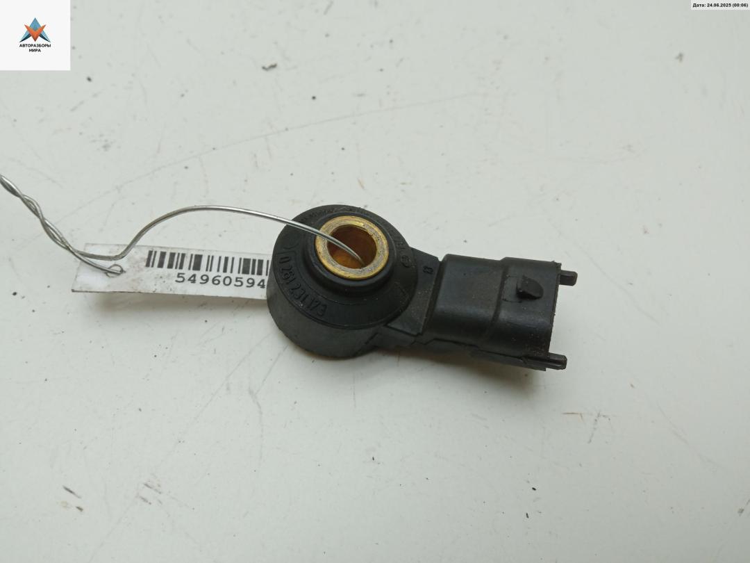 датчик детонации Fiat Bravo 2 поколение 2009, 1.4 л., бензин, МКПП, серый, хетчбэк 5 дв., 0261231173 - фото №1