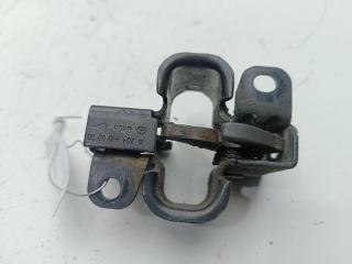 замок капота Mercedes-Benz C-Класс W203/S203/CL203 2001, 2.0 л., бензин, МКПП, зелёный, седан, 2038800060