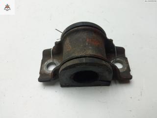 крепление стабилизатора / втулки стабилизатора Mitsubishi Grandis 1 поколение 2004, 2.4 л., бензин, МКПП, чёрный, минивэн