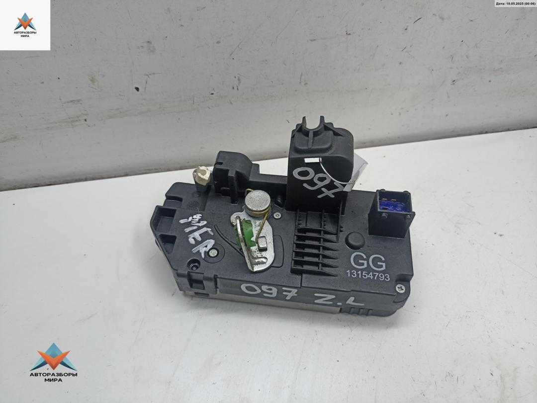 замок двери задней левой Opel Meriva 1 поколение (A) 2005, 1.6 л., бензин, МКПП, серый, минивэн, 13154793 - фото №1