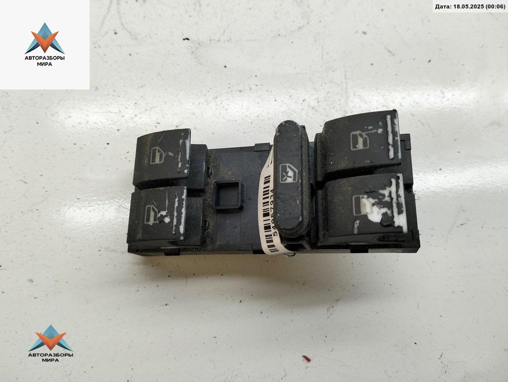 блок управления стеклоподъемниками Volkswagen Touran 1 поколение 2004, 1.6 л., бензин, МКПП, серый, минивэн, 1K4959857 - фото №1