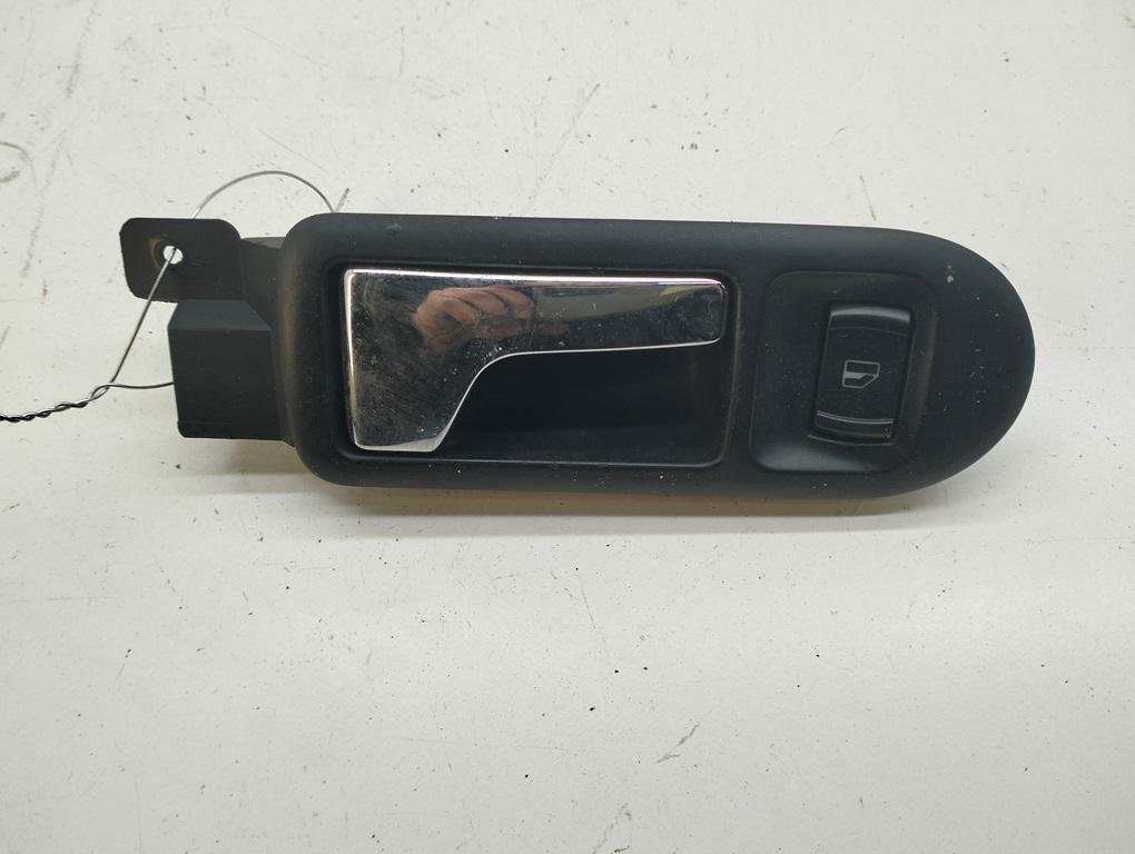 ручка внутренняя передняя правая Volkswagen Passat B5+ (GP) 2002, 1.9 л., дизель, МКПП, белый, универсал