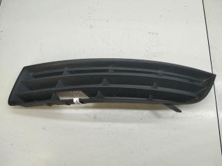 заглушка (решетка) в бампер Volkswagen Passat B6 2006, 2.0 л., дизель, МКПП, серый, универсал, 3C0853665