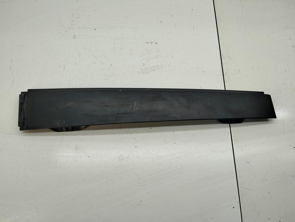 молдинг двери задней левой Volkswagen Touran 2004, 1.9 л., дизель, МКПП, красный, универсал, 1T0839889