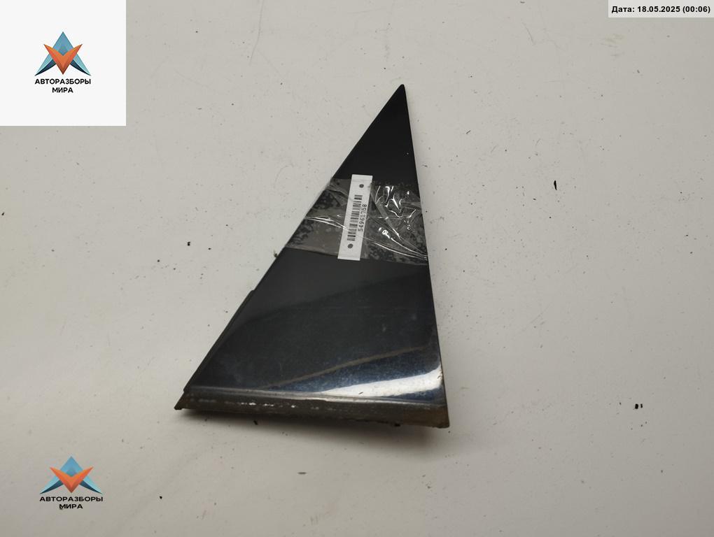 накладка двери (крышки) багажника Audi A6 4B/C5 2000, 2.5 л., дизель, МКПП, чёрный, универсал, 4B9853274A - фото №1