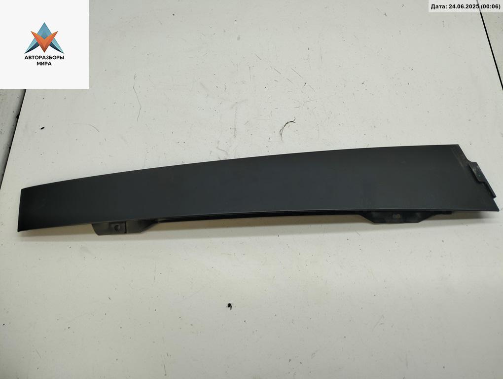 накладка двери (крышки) багажника Volkswagen Touran 1 поколение 2004, 1.6 л., бензин, МКПП, серый, минивэн, 1T0837889 - фото №1