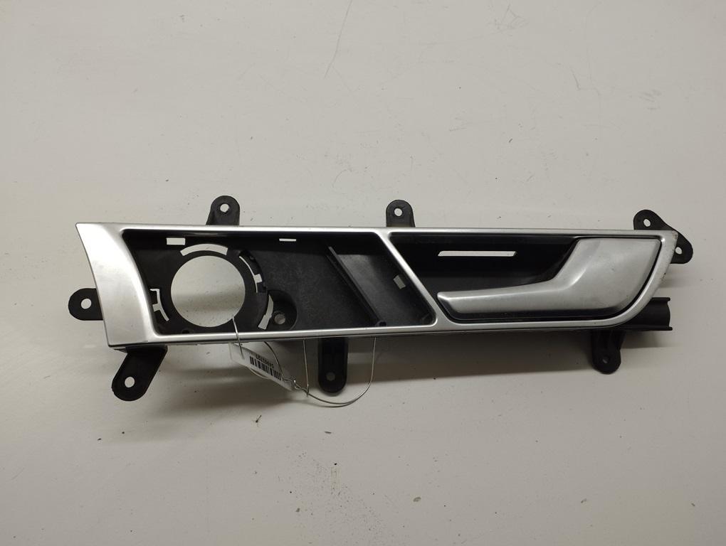 ручка внутренняя передняя правая Audi A6 C6 2005, 2.7 л., дизель, АКПП, серый, универсал, 4F0837020B