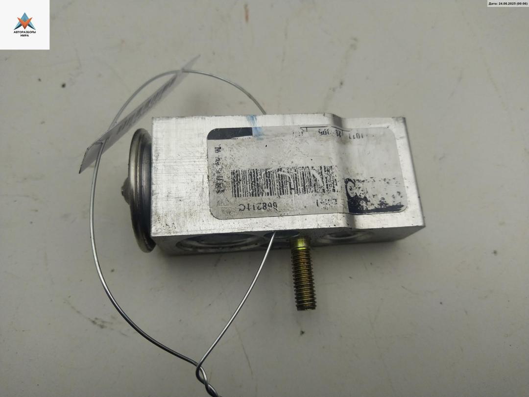 расширительный клапан кондиционера Mercedes-Benz R-Класс W251 2008, 3.5 л., бензин, АКПП, серый, минивэн, 295095 - фото №1