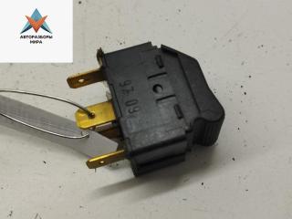 кнопка стеклоподъемника переднего левого Audi A4 B5 1997, 1.6 л., бензин, МКПП, зелёный, седан, 4D0959885