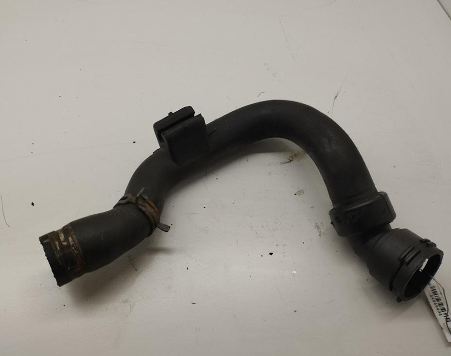 патрубок радиатора Audi A4 B6 2003, 1.9 л., дизель, 8E0121101C