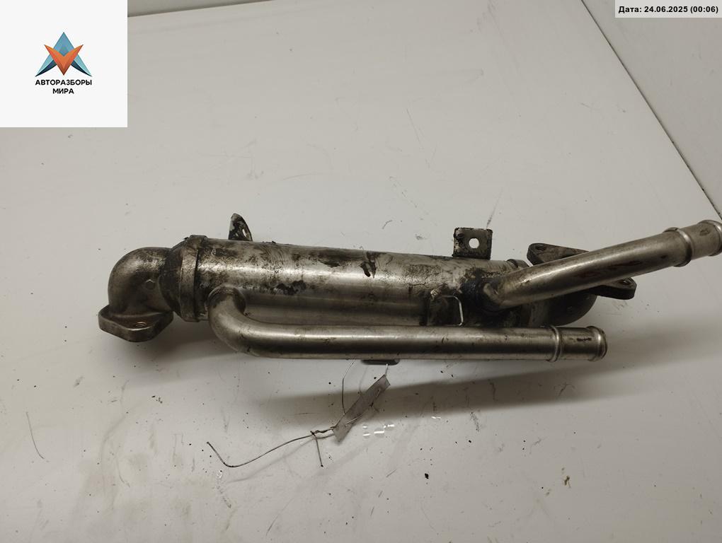 охладитель EGR / Радиатор EGR Audi A4 B6 2003, 1.9 л., дизель, АКПП, серый, универсал - фото №1