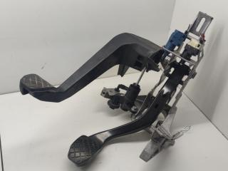 узел педальный (блок педалей) Audi A4 B7 2005, 2.0 л., бензин, МКПП, серый, универсал, 8E1721117A