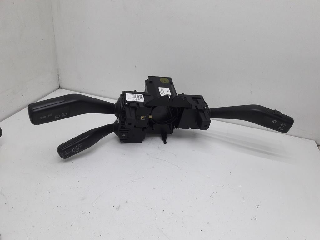 переключатель подрулевой Volkswagen Passat B6 2006, 2.0 л., бензин, АКПП, чёрный, универсал, 3C9953513B