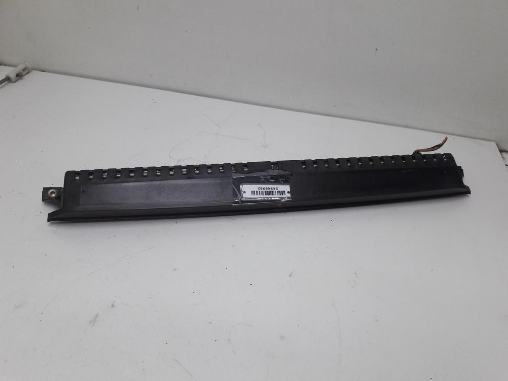 стоп-сигнал Volkswagen Passat B5+ (GP) 2004, 1.9 л., дизель, МКПП, чёрный, универсал, 1J6945097D
