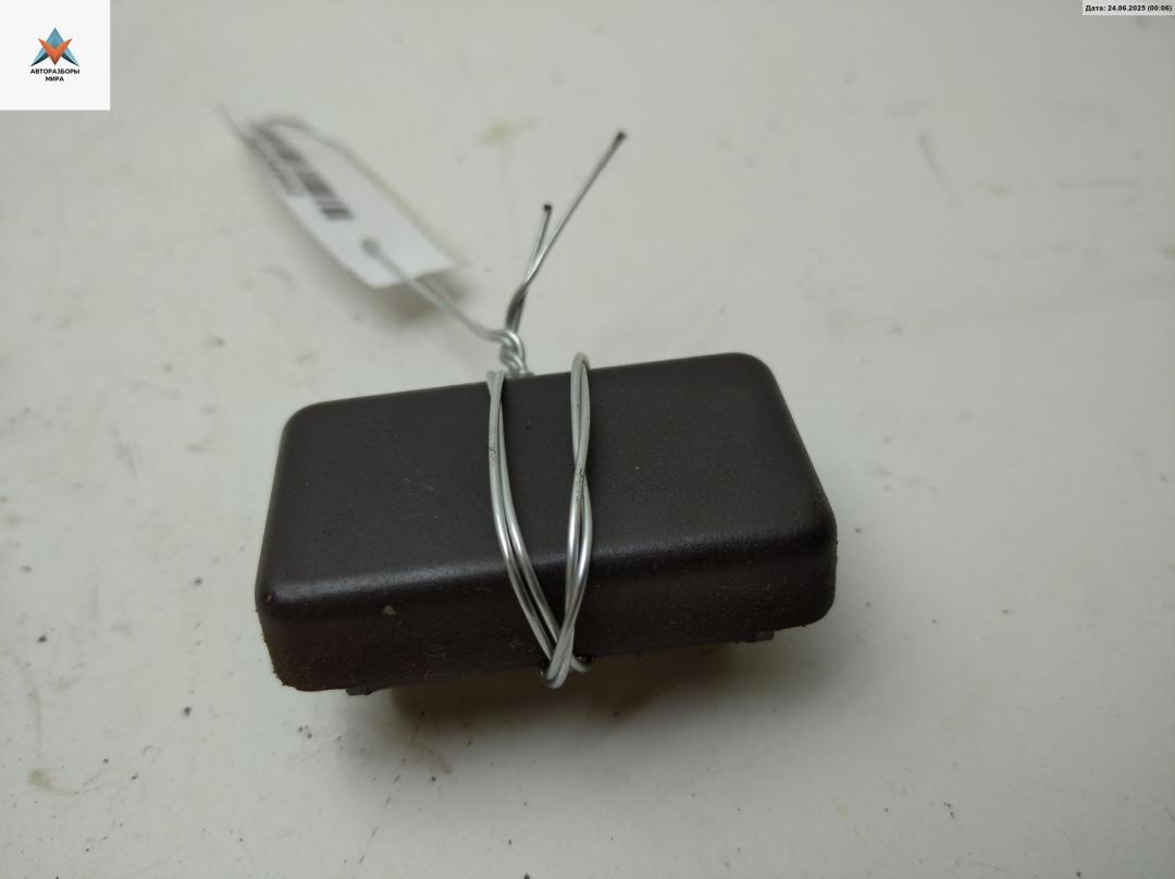 накладка на торпедо (консоль) Volkswagen Transporter T4 1992, 2.4 л., дизель, МКПП, белый, микроавтобус, 357957087 - фото №1