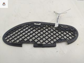 заглушка (решетка) в бампер Mercedes-Benz C-Класс W202/S202 [рестайлинг] 2000, 2.2 л., дизель, МКПП, синий, универсал, 2028851123