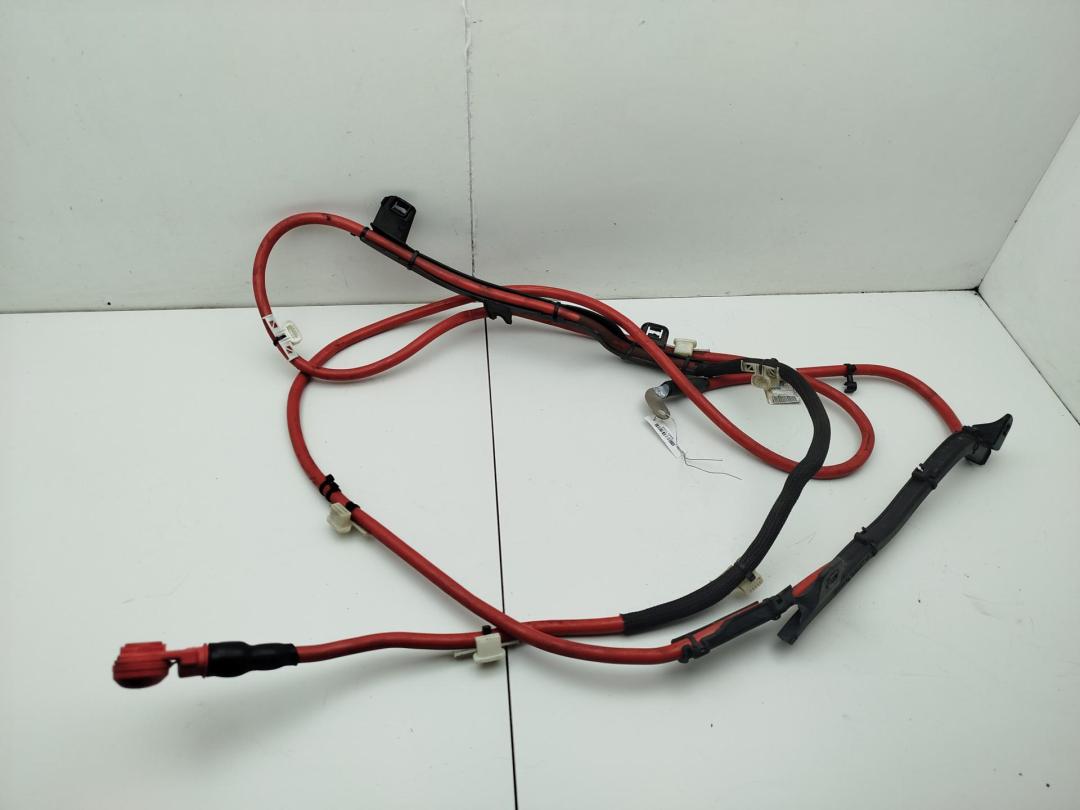 плюсовой провод аккумулятора BMW 2 Tourer F45/F46 2019, 1.5 л., гибрид, АКПП, чёрный, минивэн, 6803329