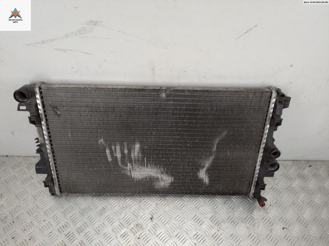 радиатор охлаждения Mercedes-Benz Vito-2 / Viano W639 2009, 2.2 л., дизель, МКПП, белый, микроавтобус - фото №1