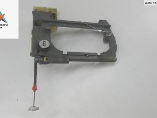 Корпус (держатель) ручки двери передней правой BMW 5 серия E39 1996, 2.5 л., бензин, МКПП, красный, седан, 8236644