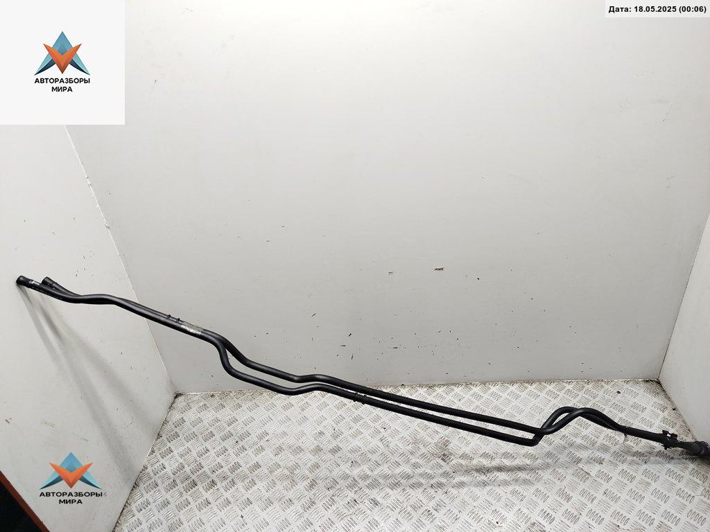 патрубок (трубопровод, шланг) BMW 2 Tourer F45/F46 2019, 1.5 л., гибрид, АКПП, чёрный, минивэн, 8687424, 8687425 - фото №1