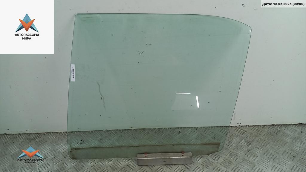 стекло двери задней левой BMW 3 серия E36 1994, 1.6 л., бензин, МКПП, зелёный, седан - фото №1