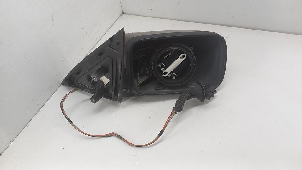 зеркало правое BMW 5 E39 1996, 2.5 л., бензин, МКПП, красный, седан