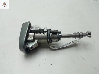 личинка дверного замка Toyota Yaris XP9 2008, 1.3 л., бензин, МКПП, серый, хетчбэк 5 дв.