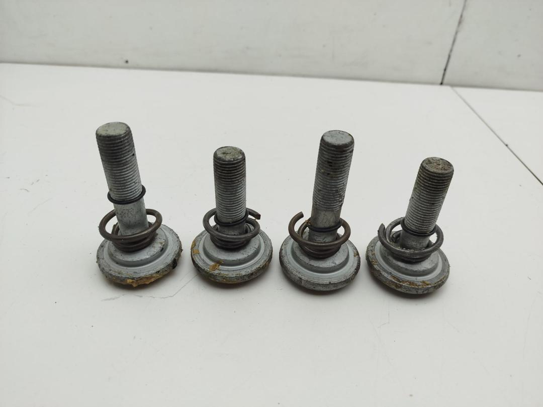 Болт крепления BMW 2 Tourer F45/F46 2019, 1.5 л., гибрид, АКПП, чёрный, минивэн