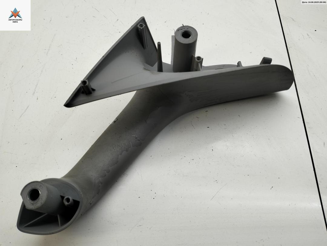 ручка внутренняя задняя правая Volkswagen Passat B6 2005, 2.0 л., бензин, МКПП, синий, универсал, 3C4868188 - фото №1