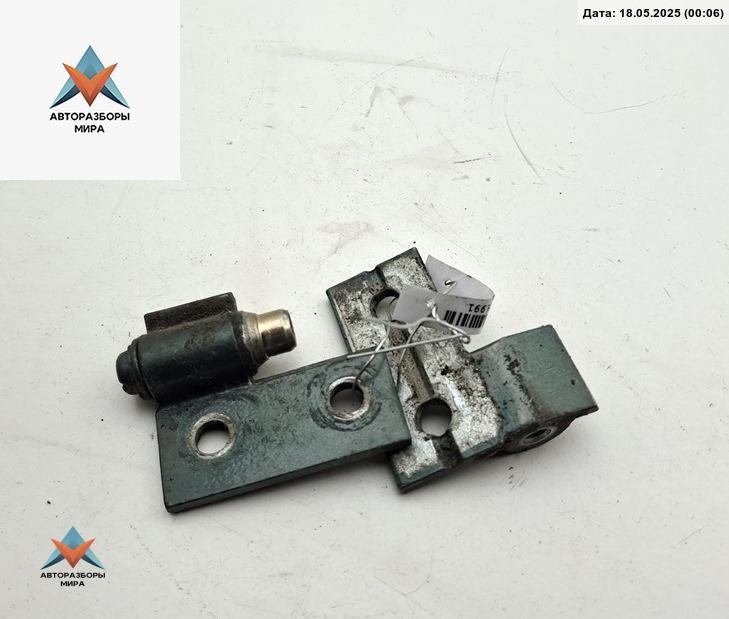 петля двери BMW 5 серия E39 1999, зелёный, универсал - фото №1