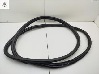 уплотнитель двери BMW 2 Tourer F45/F46 2019, 1.5 л., гибрид, АКПП, чёрный, минивэн, 51357420077