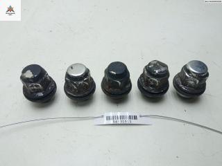 болт колесный Mitsubishi Space Runner 2 поколение 2000, 2.4 л., бензин, МКПП, красный, минивэн