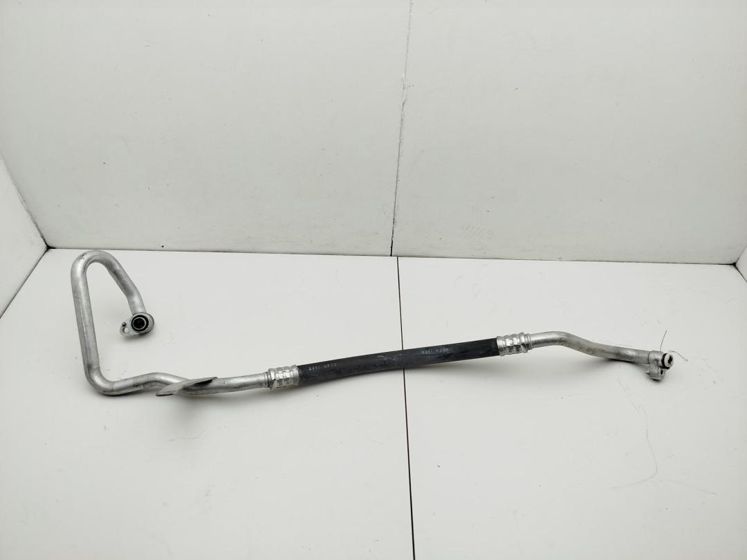 трубка кондиционера BMW 7 F01/F02 2012, 3.0 л., гибрид, АКПП, серый, седан, 9195924