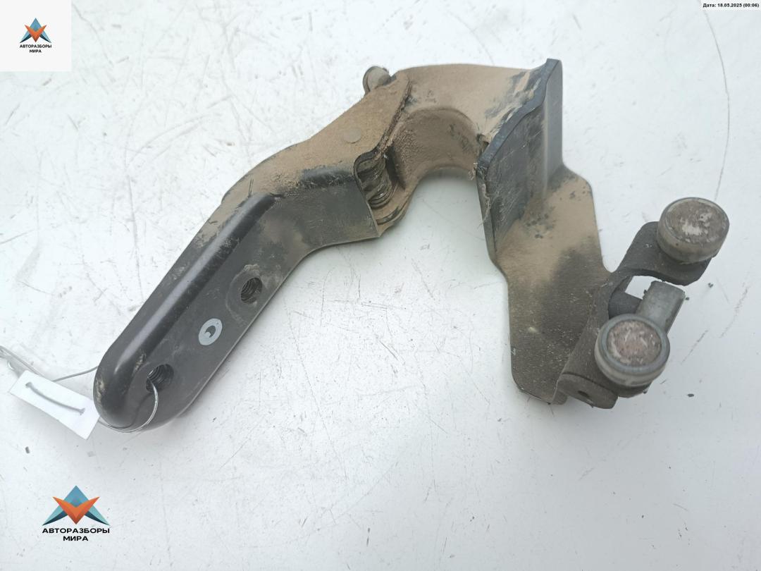 ролик двери сдвижной Mercedes-Benz Vaneo W414 2002, 1.7 л., дизель, МКПП, серый, минивэн - фото №1