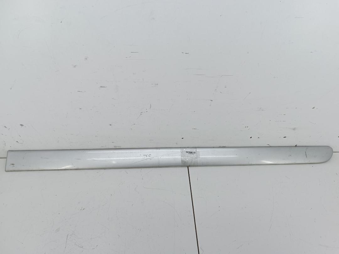 молдинг двери задней левой Mercedes-Benz Vaneo W414 2002, 1.7 л., дизель, МКПП, серый, минивэн, 4146981085