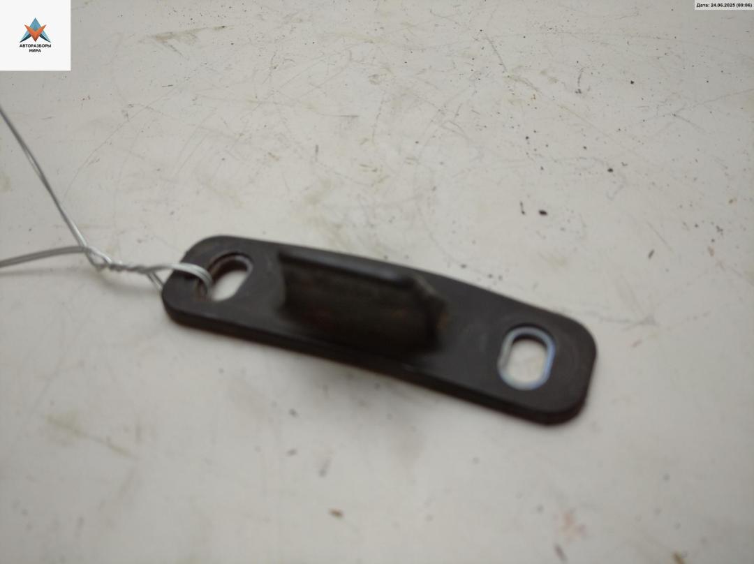 ответная часть (скоба) замка двери Mercedes-Benz Vito-2 / Viano W639 2009, 2.2 л., дизель, МКПП, белый, микроавтобус, A6397660662 - фото №1