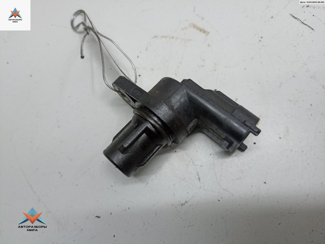 датчик распредвала Opel Corsa D 2009, 1.0 л., бензин, МКПП, белый, хетчбэк 3 дв., 0232103067 - фото №1