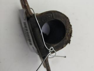 крепление стабилизатора / втулки стабилизатора Opel Combo 3 поколение (C) 2002, 1.6 л., бензин, МКПП, серый, фургон, 24406498